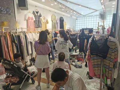 深耕經(jīng)營修煉內(nèi)功，常熟天虹服裝城創(chuàng)建服務(wù)示范區(qū)